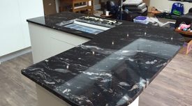 fantasy-black-mermer-tezgah